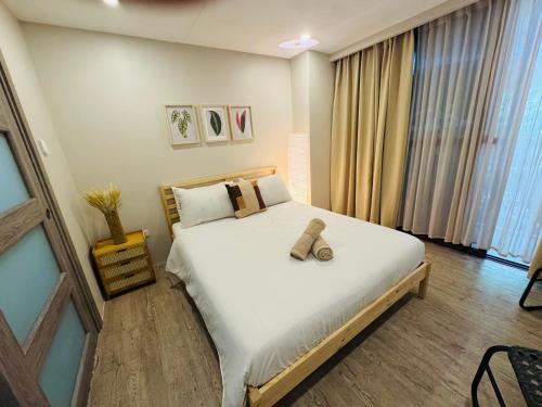 First Class Modern Suite in City Hub Baguio City