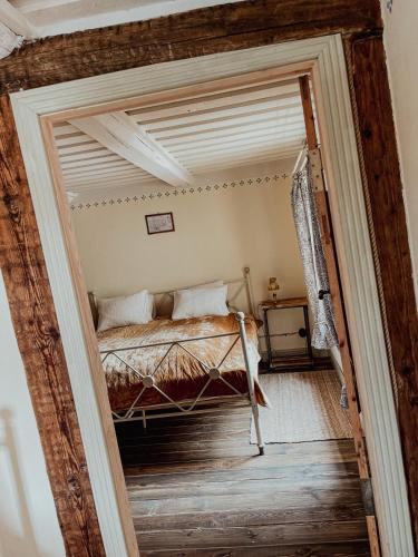 Simanis Boutique Hotel