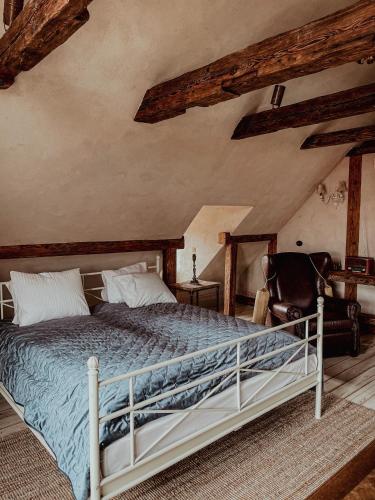 Simanis Boutique Hotel