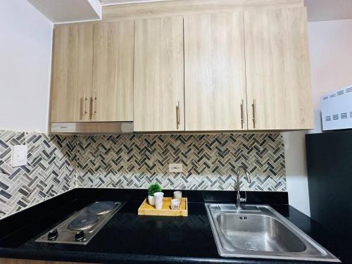 Seaside Bliss - Wabi-sabi Home close to MOA and Airport