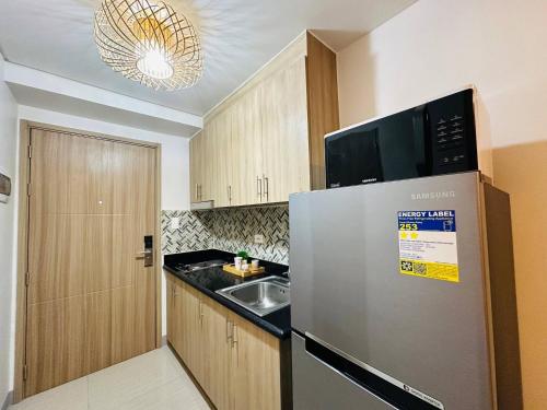 Seaside Bliss - Wabi-sabi Home close to MOA and Airport