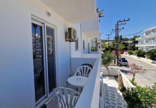 Kaloxenia Apartments