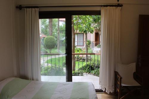 Nirvana Apart Hotel