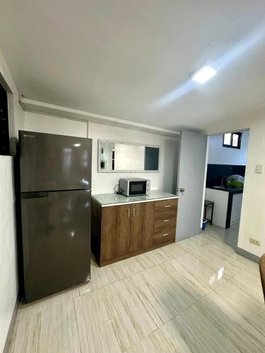 Scarlett Rae Bungalow house with Lake View