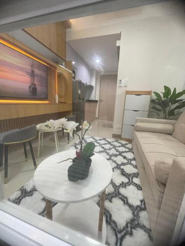 Field residences Building 9