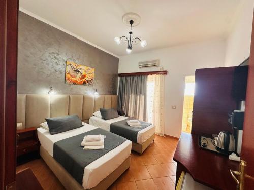 Oskar Hotel