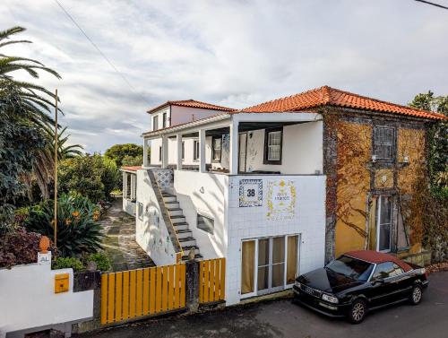 Loving Strangers Hostel