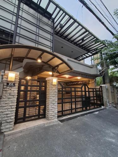 Manila Gateway Hostel