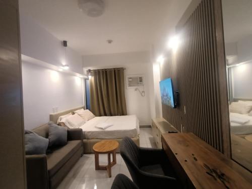 Arc Tower Condominiums