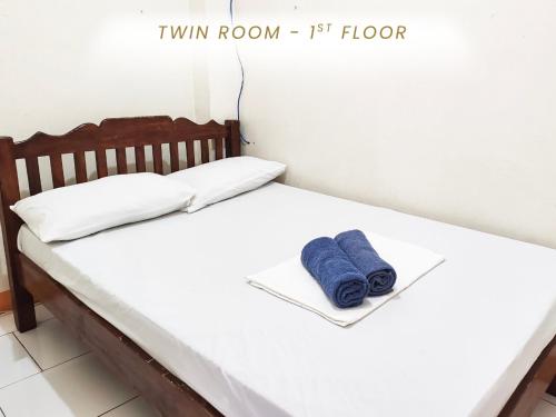 Cenco Suites