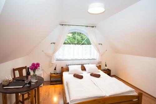 Gosciniec Pieciu Stawów