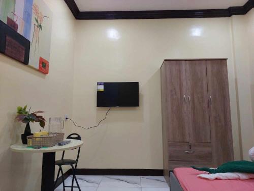 T&J Guest House