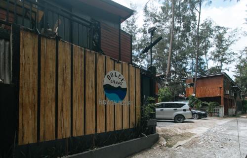 RedDoorz @ Dolce Cabanas Beach Resort