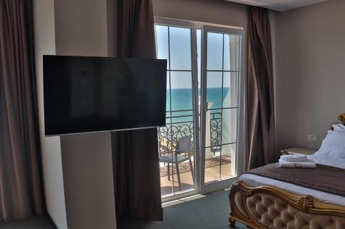 Amelia Mare Hotel