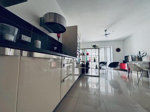 Simons Apartments