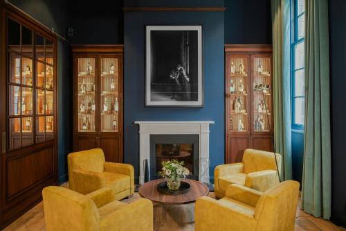 Old Town Chambers, Autograph Collection