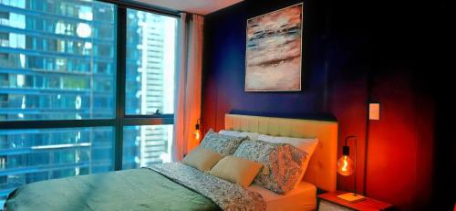 Explore Mitsukoshi Uptown BGC, large TV, fast WIFI