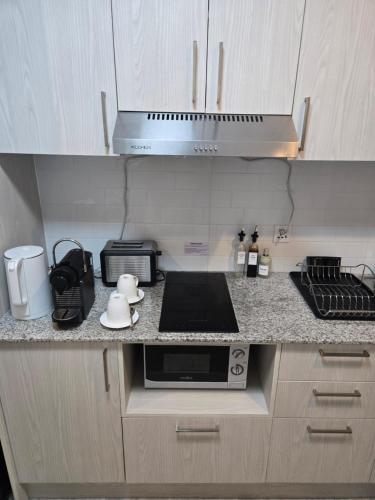 LaGrande Residence Jacuzzi & Shower 10th FLR Unit