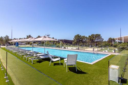 Thecamp Hotel
