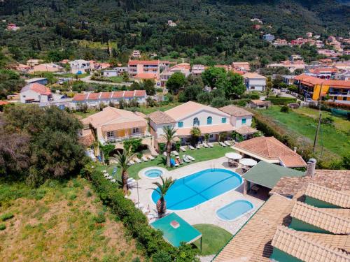 Valentino Maisonettes