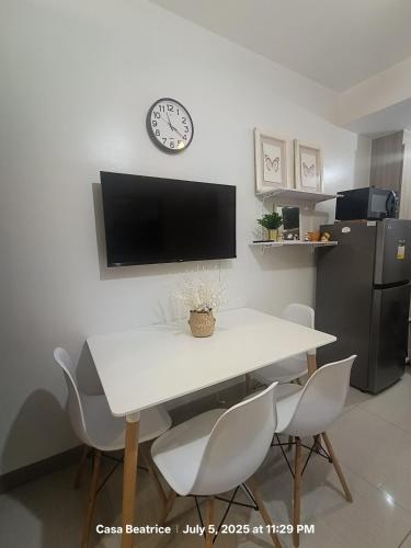 Cozy 19 at Shore 2 Residences