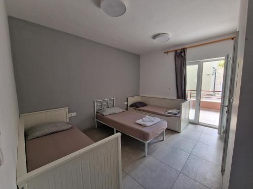 Hostel Makarska