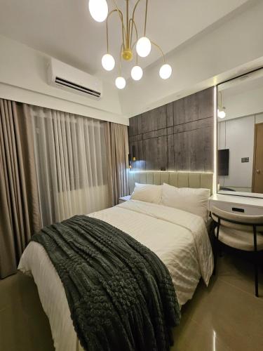 Luxury apartment at Bloom Residences