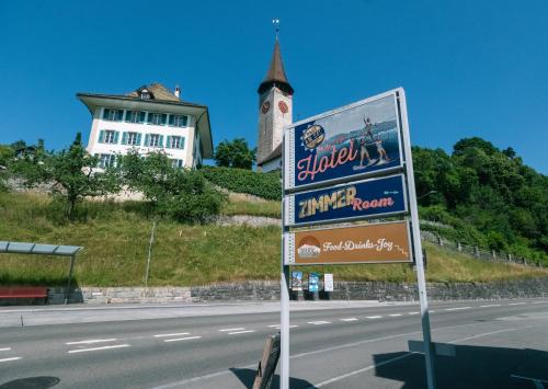 Room's at HAUS am SEE direkt am Thunersee gelegen mit SELF CHECK IN & digitaler Rezeption