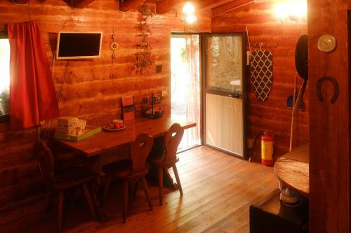 Etna Rural Cottage with Jacuzzi