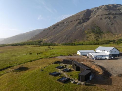 Glacier World Hoffell Guesthouse