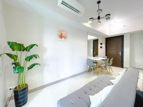 1 BR Cozy unit Uptown Parksuites BGC