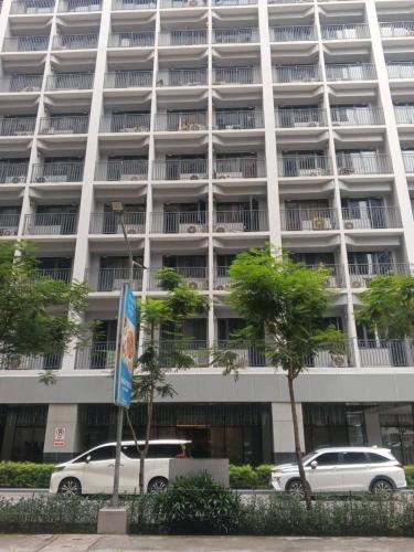 Peaceful Pasay Getaway - Private Studio with Pool