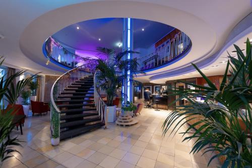 Hotel Hessenland by Stay Awesome
