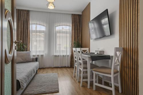 White House- Oază urbană cu grădină privată