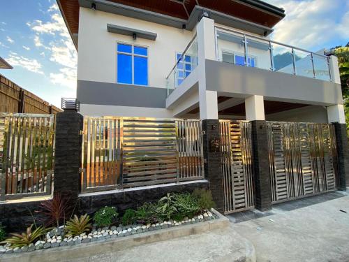 Casa MiKulai