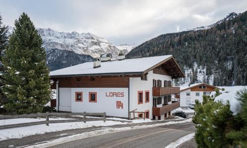 Apartments Lores