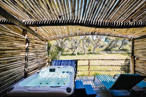 Le Hameau Des Pesquiers Ecolodge & Spa, Curio Collection By Hilton