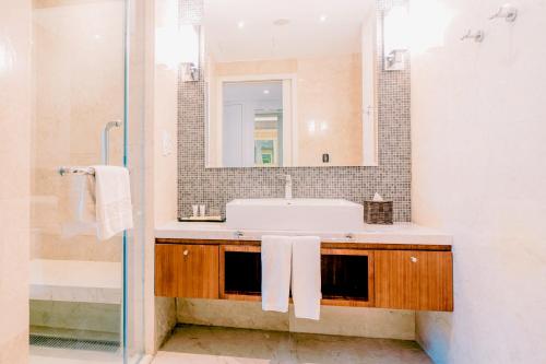 Convenient City Stay in Iloilo Business Park