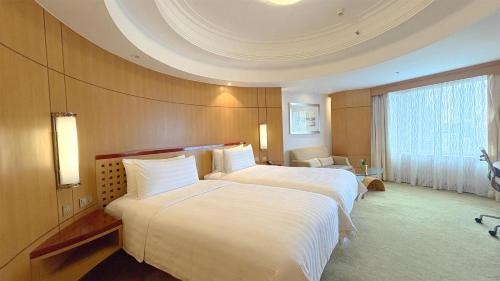 Makati Shangri-La