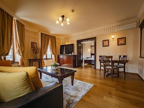Aparthotel Iosefin Residence