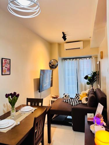 Shore residences Mall of Asia Pasay by CityZen Corner