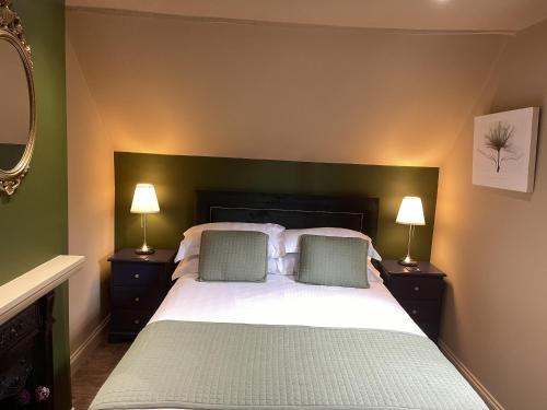 The Kings Head Hotel - Inn