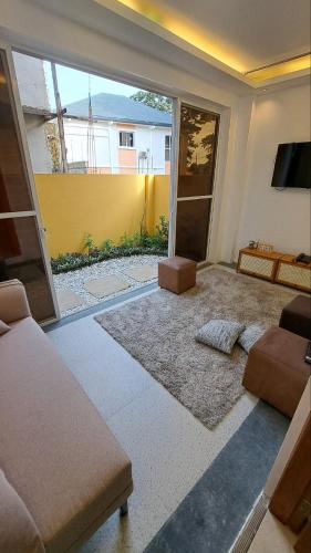 Brand New Home! 3BR, 5 Beds, 3 Baths, Full AC