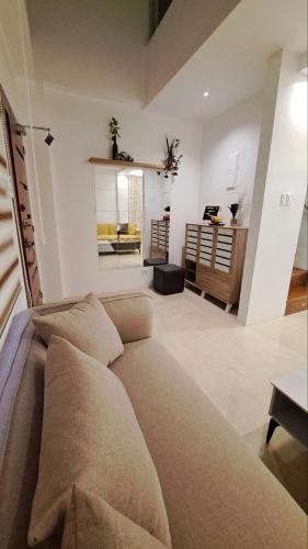 Brand New Home! 3BR, 5 Beds, 3 Baths, Full AC