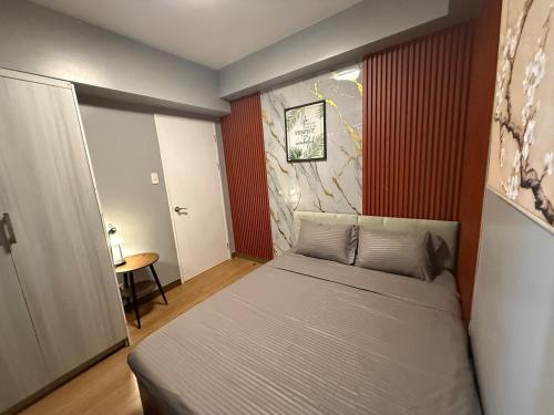 Minimalist Staycation Near Cubao, Ateneo