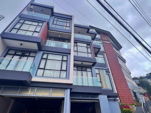 Uphill Hotel