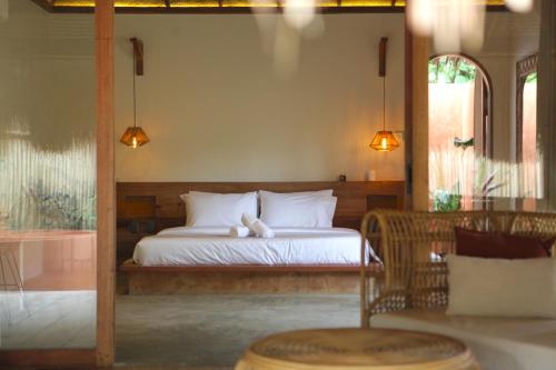 Beachside Villa with Private Pool - Kalima Villas