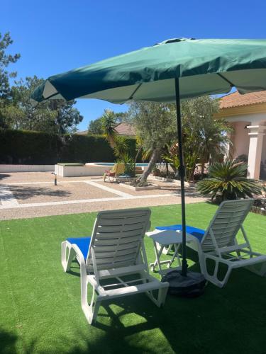 Habitación con baño Malva Piscina