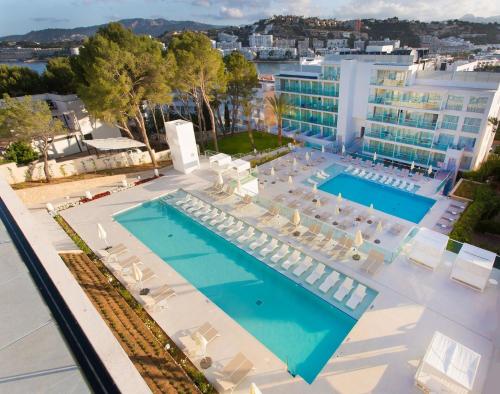 Reverence Life Hotel