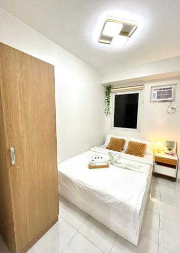 Gerra - Scarlette Unit